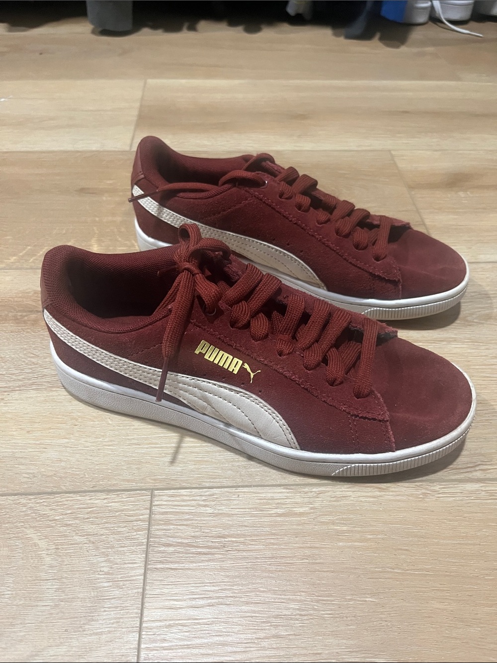 PUMA Low-Top Suede Sneakers in Oxblood Burgundy Red with White Stripe